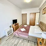 Summerland Seaview Premium