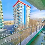 Summerland Seaview Premium מאמאיה