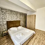 Summerland Seaview Premium *