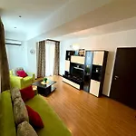Summerland Seaview Premium דירה