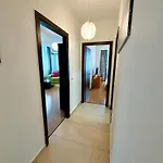 Summerland Seaview Premium מאמאיה