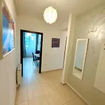 아파트 Summerland Seaview Premium