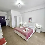아파트 Summerland Seaview Premium *