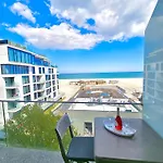 Summerland Seaview Premium *