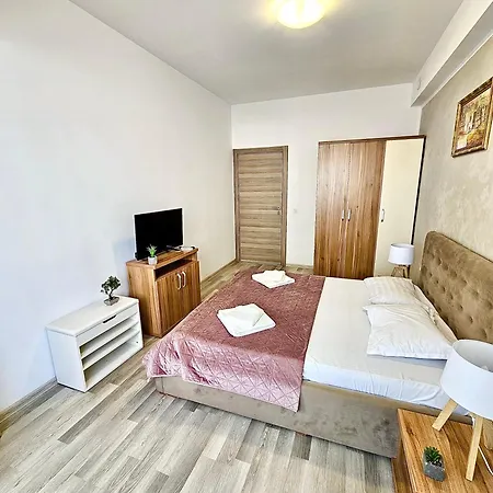 Summerland Seaview Premium