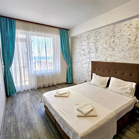 Summerland Seaview Premium *