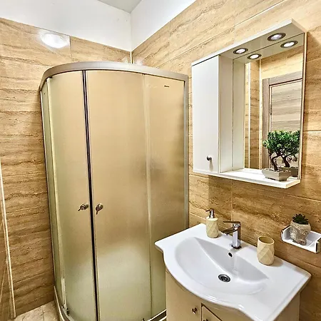 Apartmán Summerland Seaview Premium *
