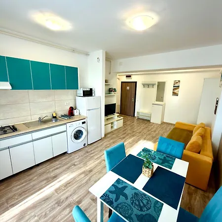 Summerland Seaview Premium Mamaia