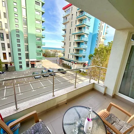 Summerland Seaview Premium Apartmán *