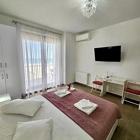 Summerland Seaview Premium *