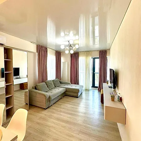 Summerland Seaview Premium * Mamaia