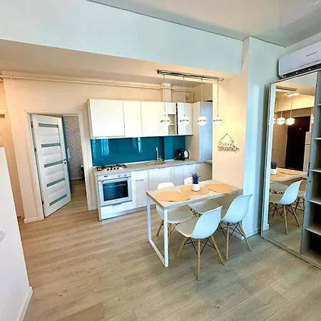 Summerland Seaview Premium Apartment *
