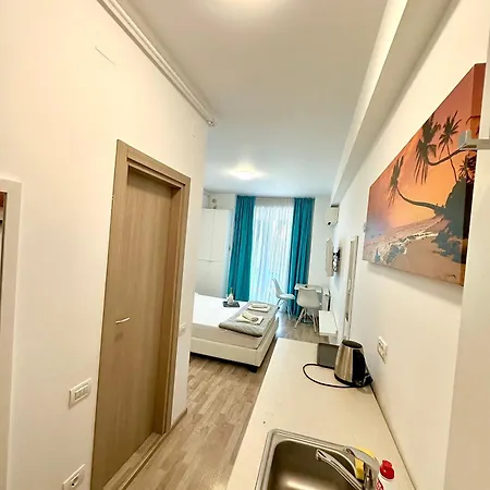 Summerland Seaview Premium