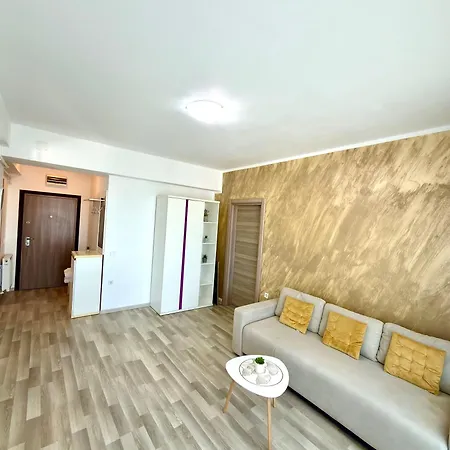 Summerland Seaview Premium Apartment