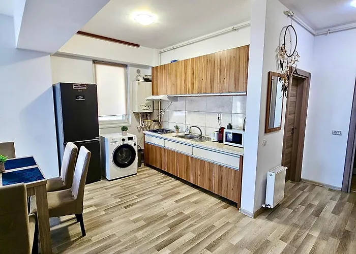 Summerland Seaview Premium Mamaia