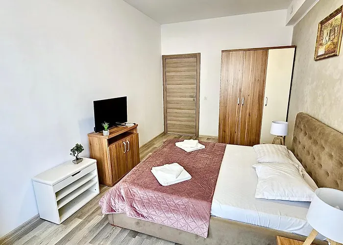 Summerland Seaview Premium