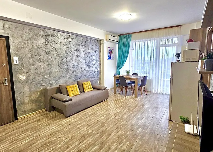 Summerland Seaview Premium Appartamento *