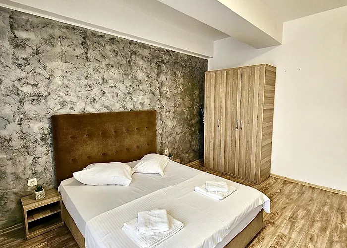 Summerland Seaview Premium *